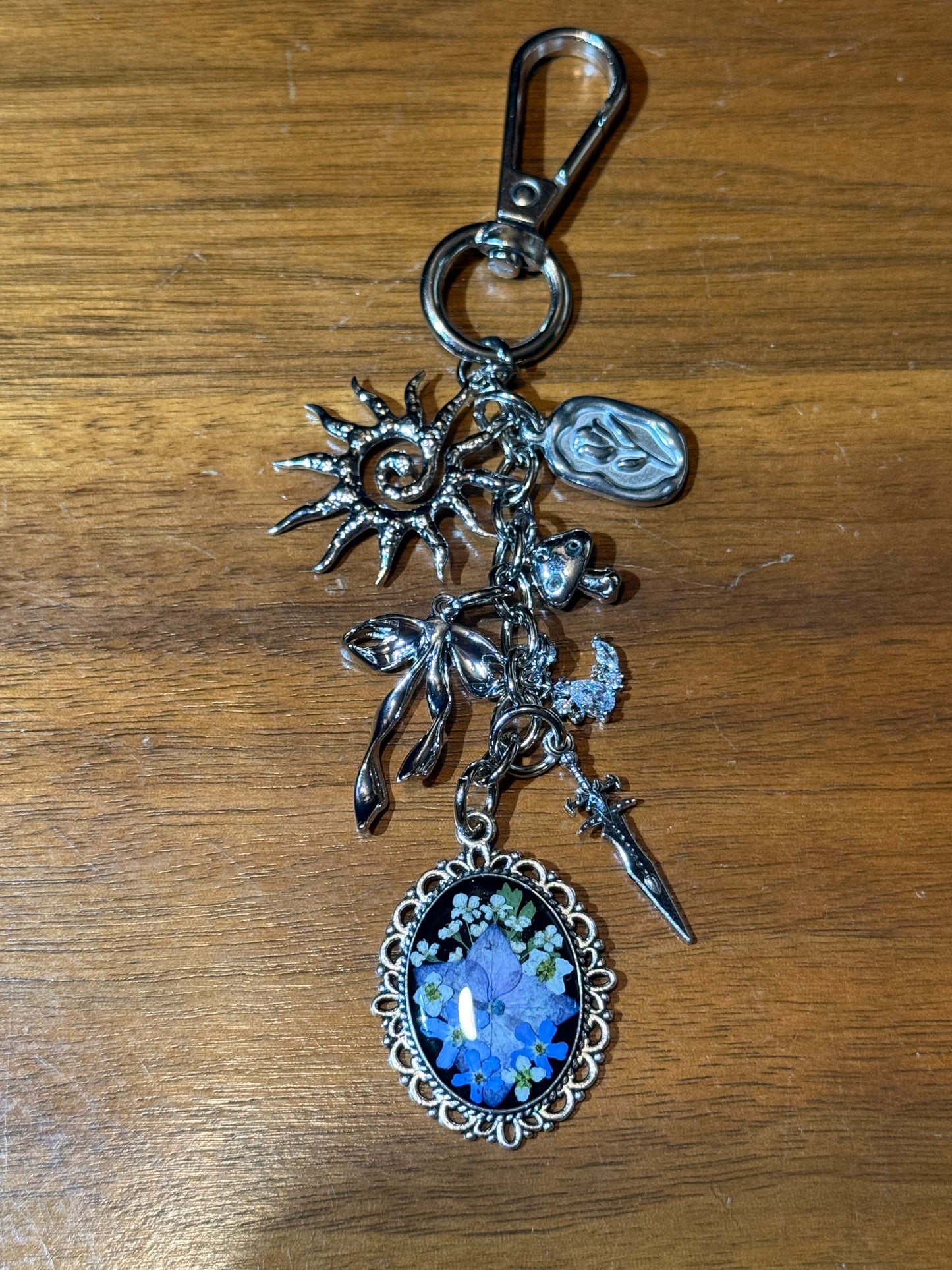 Silver bag charm (#3)
