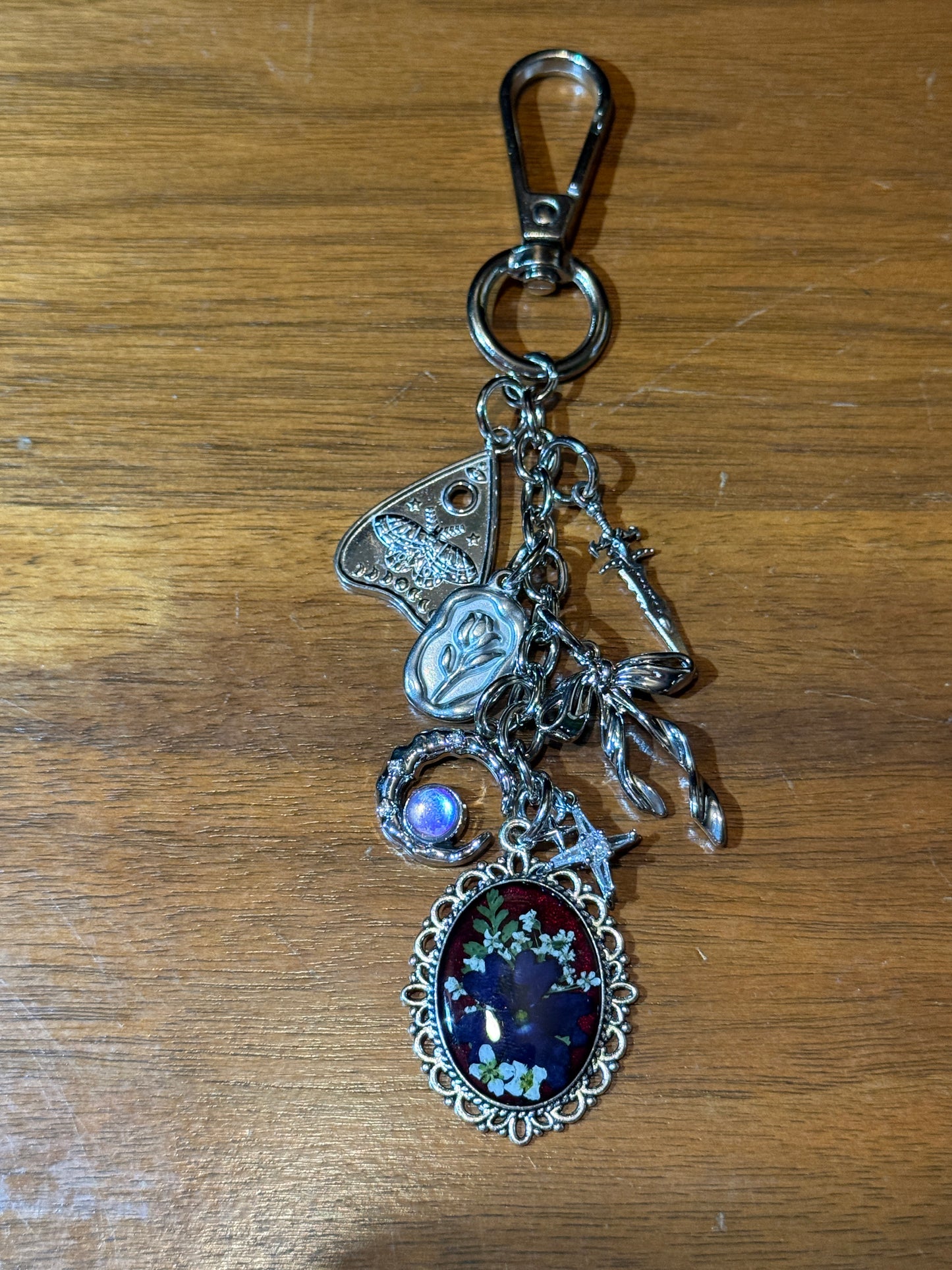 Silver bag charm (#5)