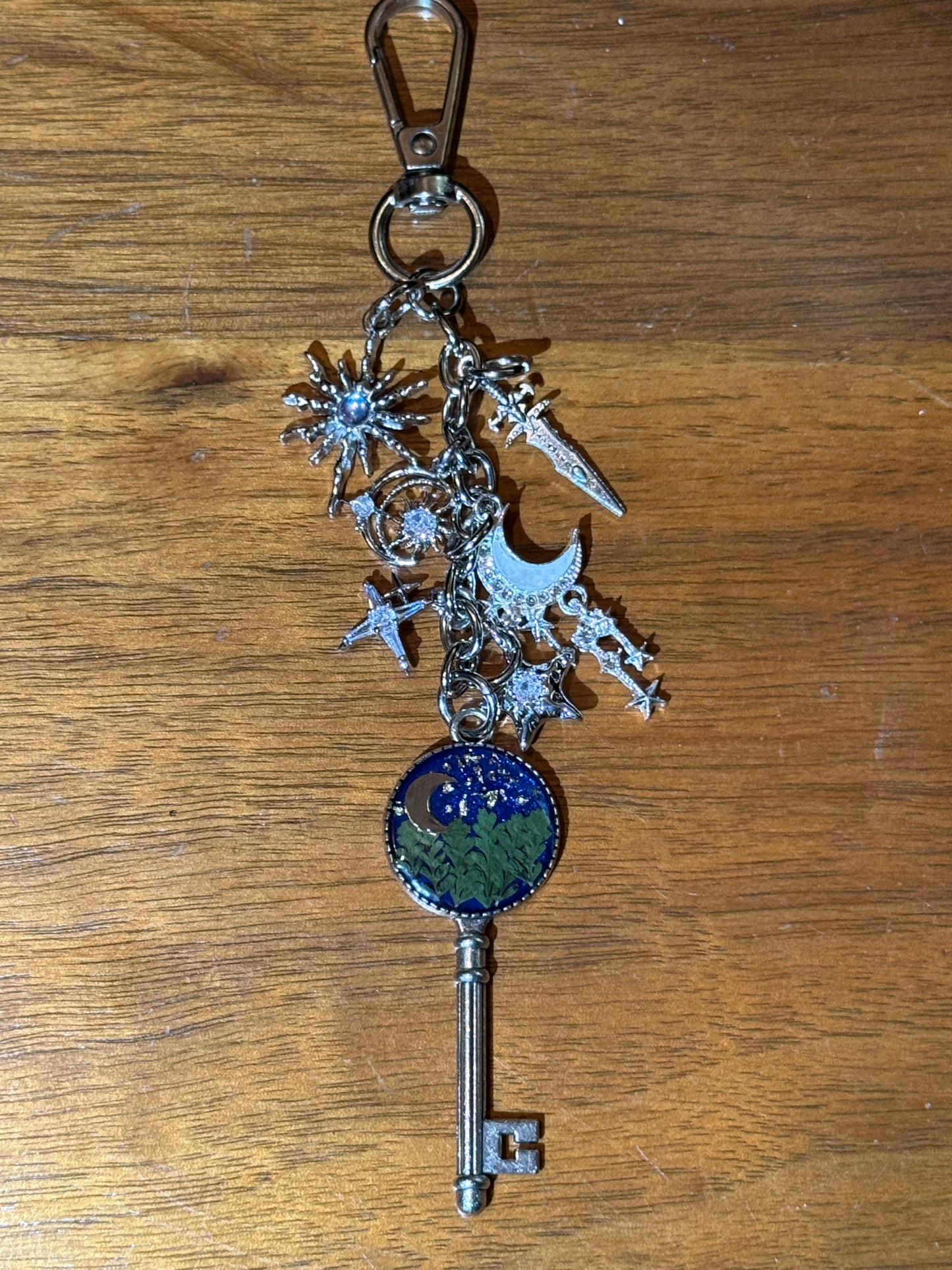Silver bag charm (#2)