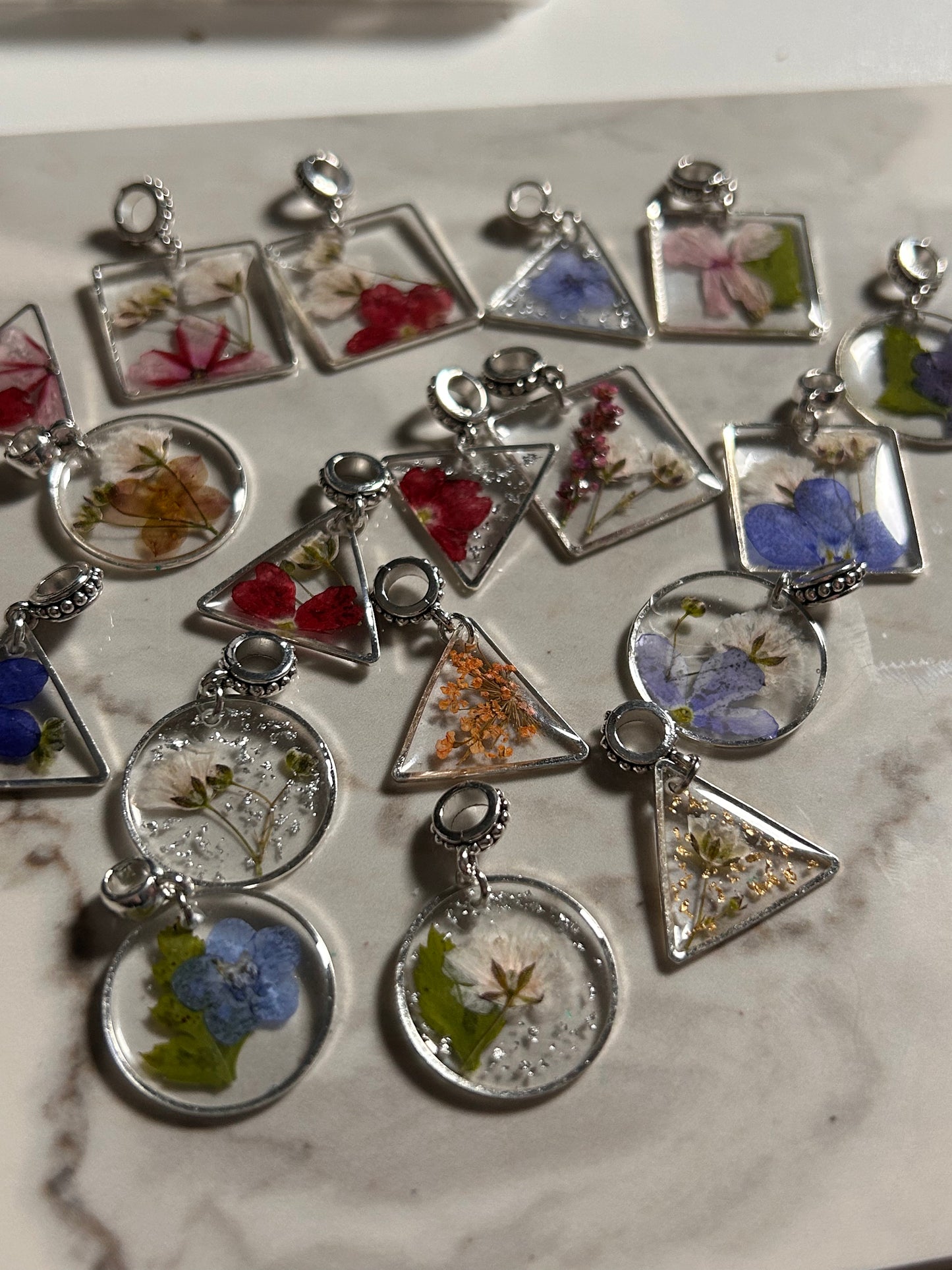 Small single charm reveal