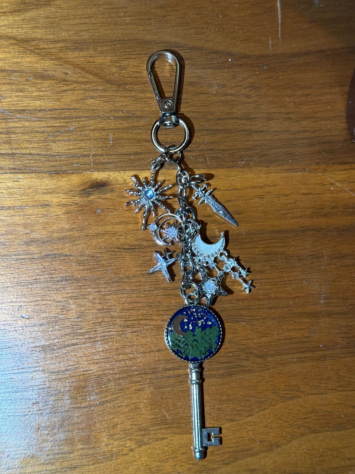 Silver bag charm (#2)