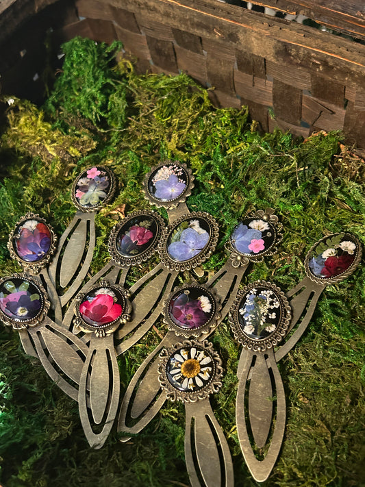 flower bookmark reveal