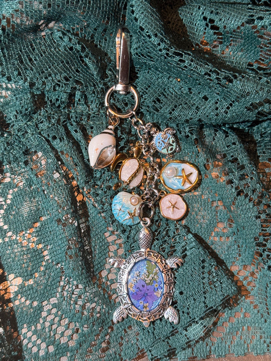 Turtle bag charm (d)