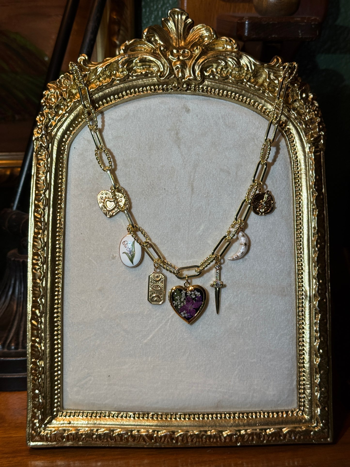 Gold locket charm necklace (b)