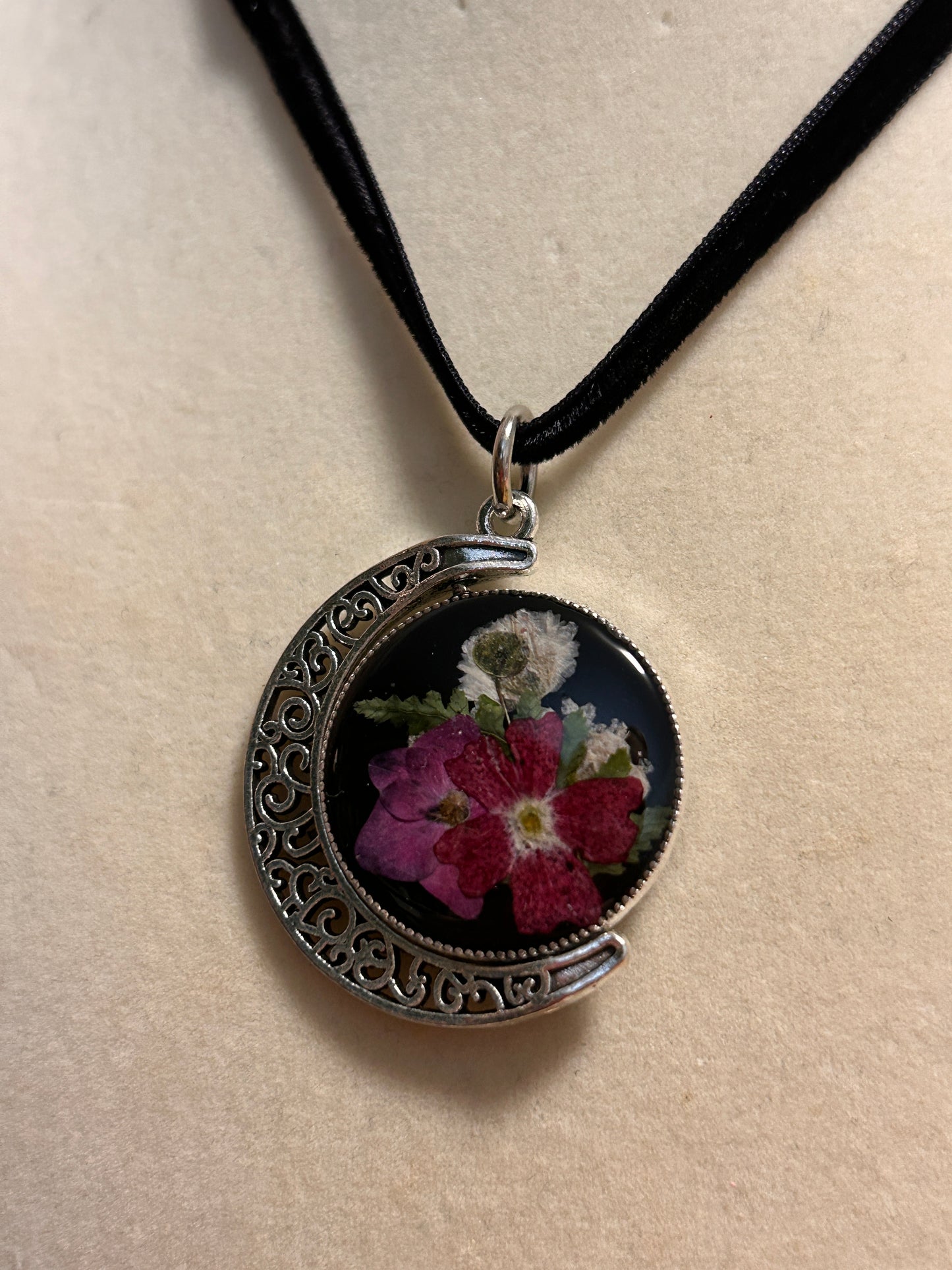 Reversiable choker (blue,red, &purple)