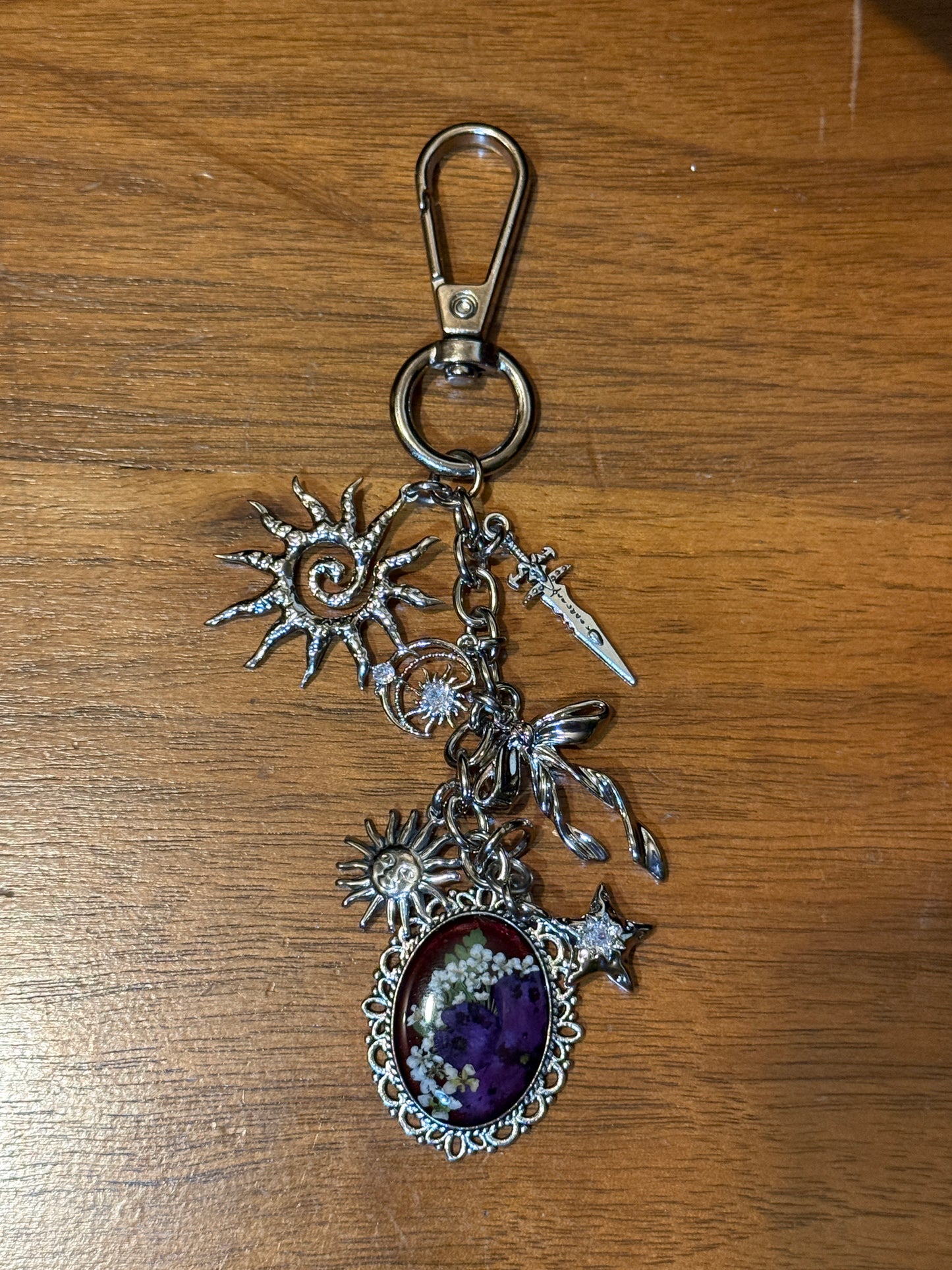 Silver bag charm (#5)