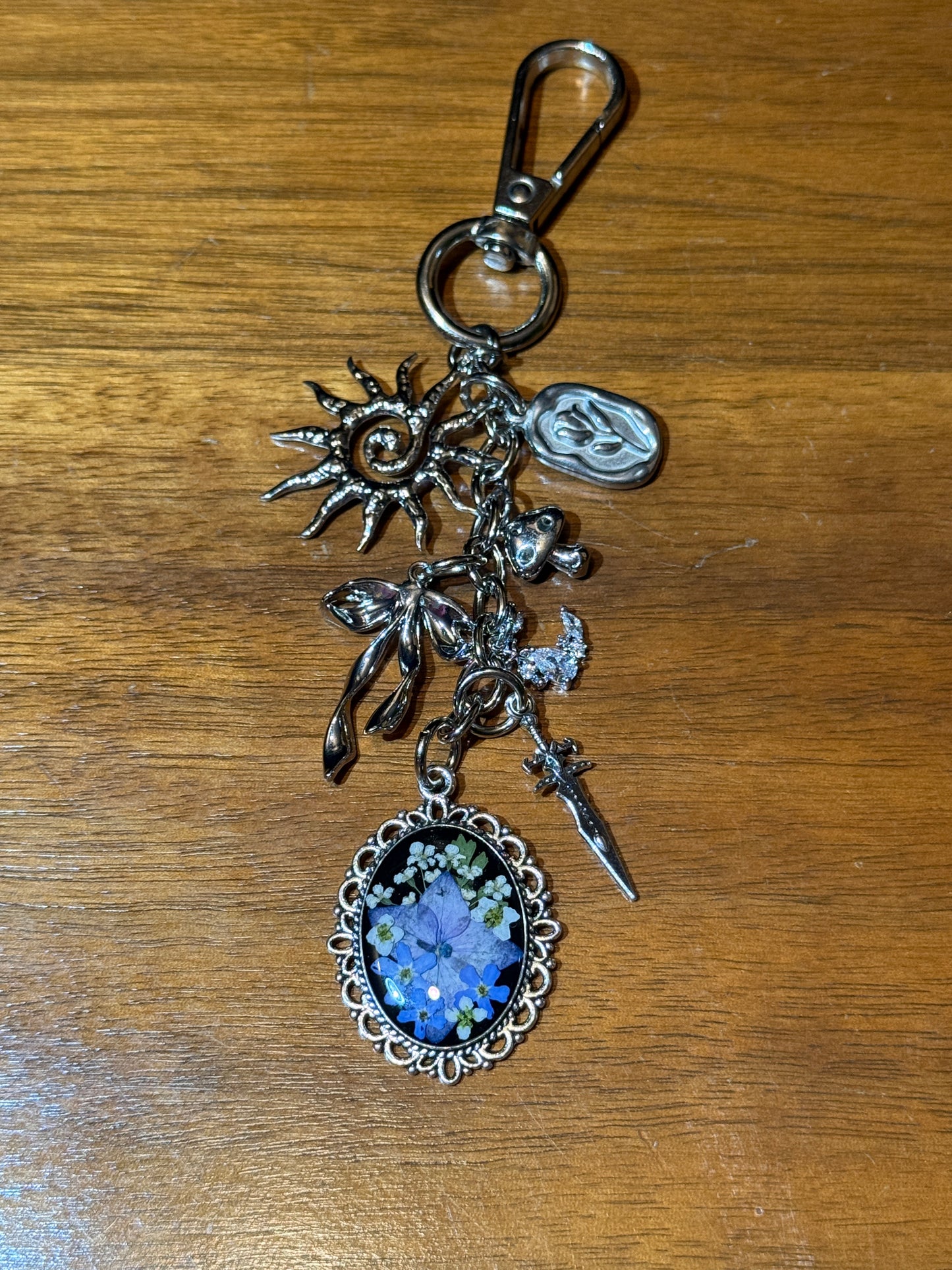 Silver bag charm (#3)