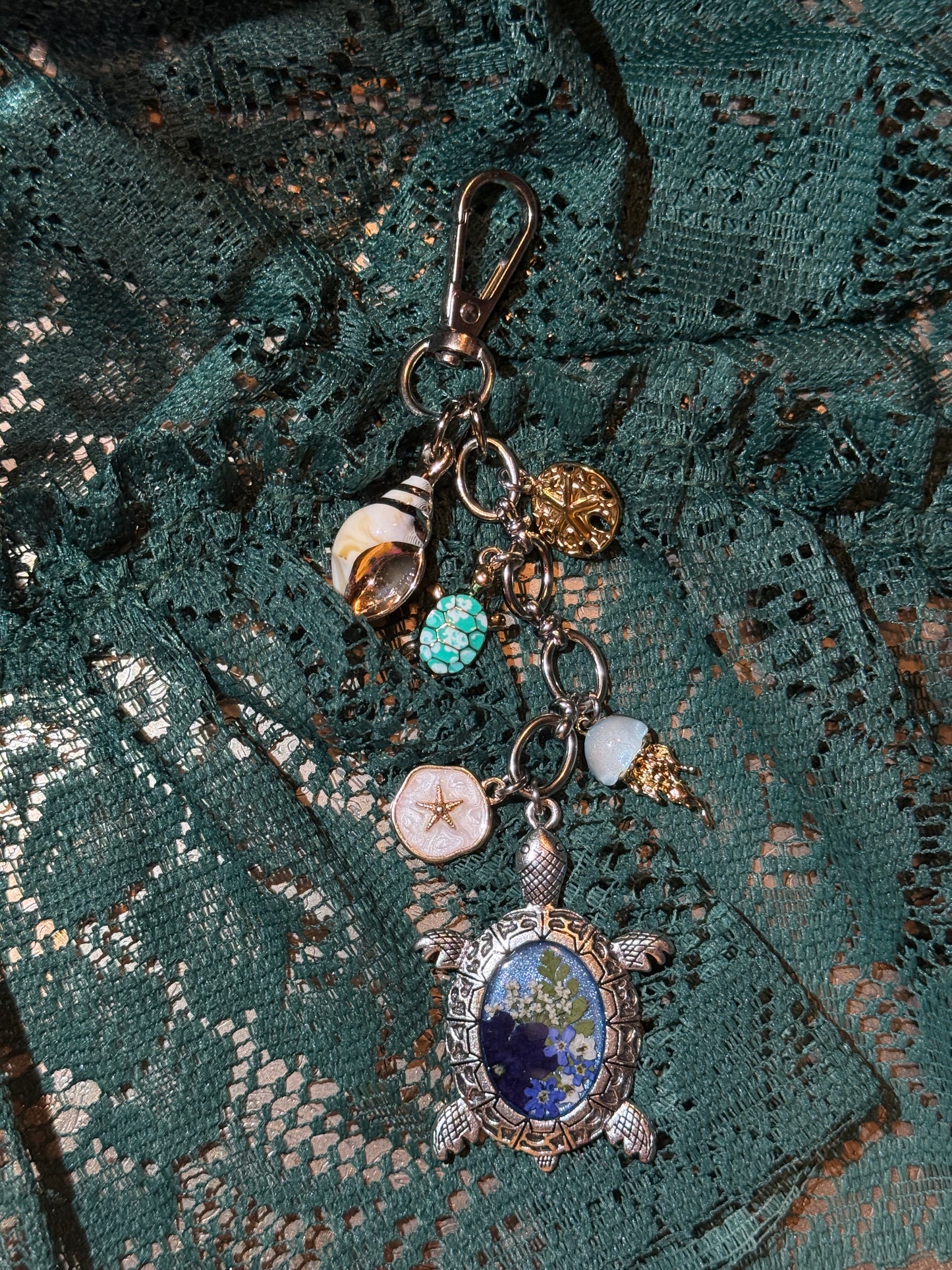 Turtle bag charm (c)