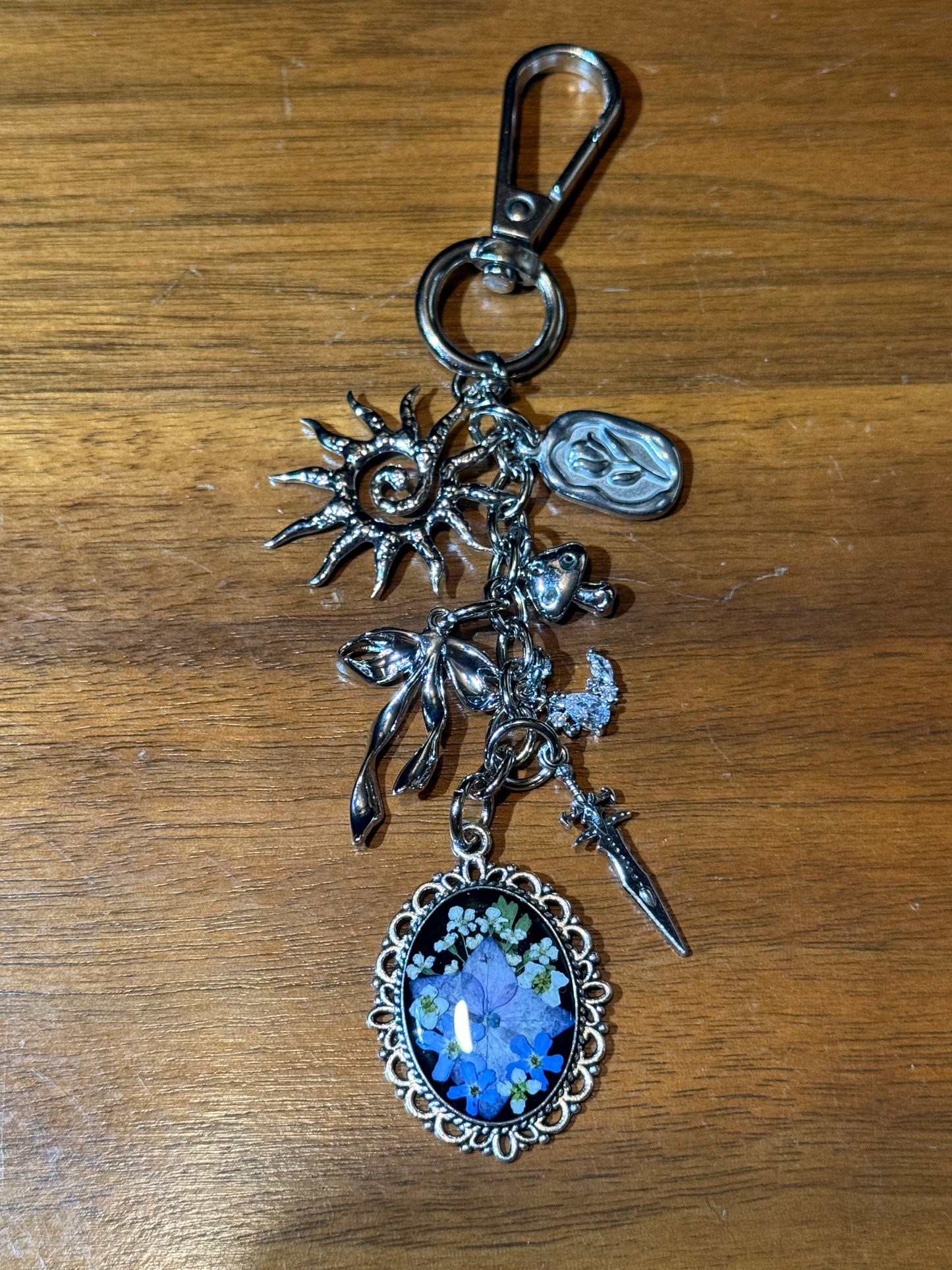 Silver bag charm (#3)