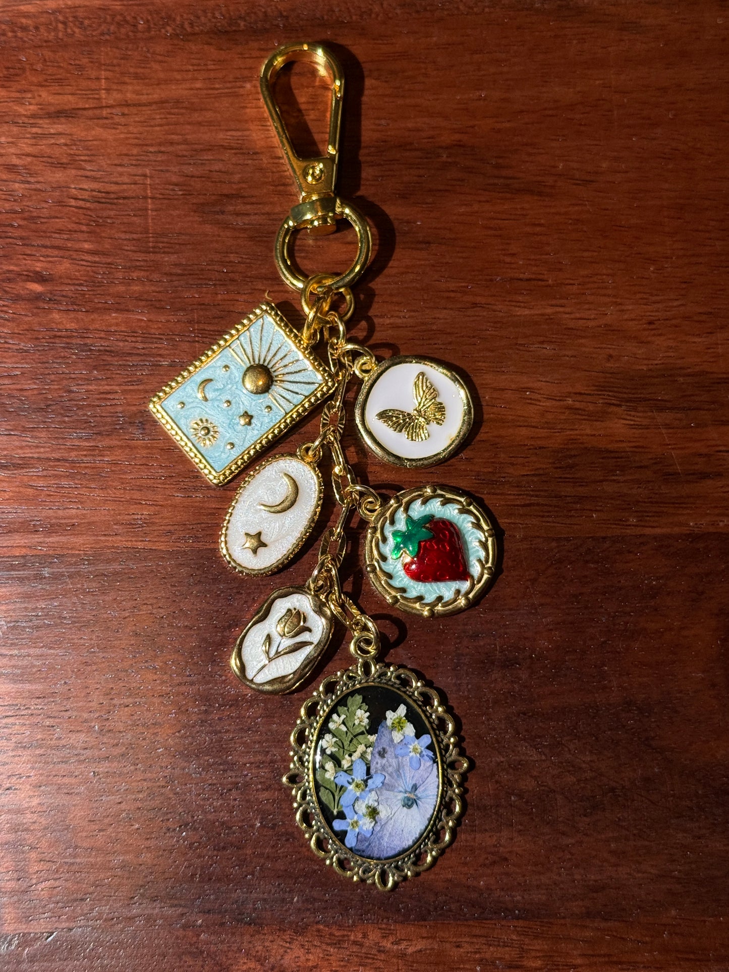 Gold bag charm (#2)