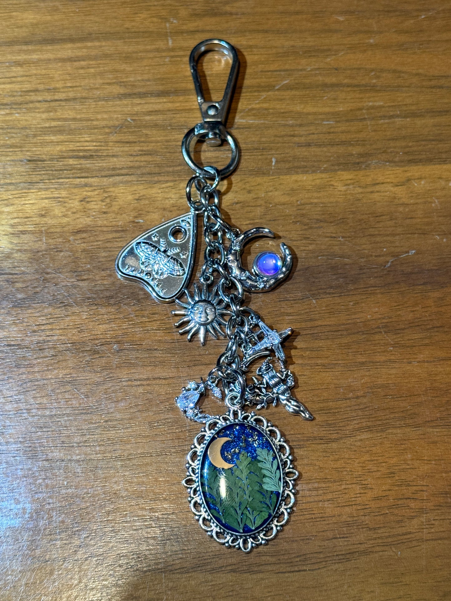 Silver bag charm (#4)