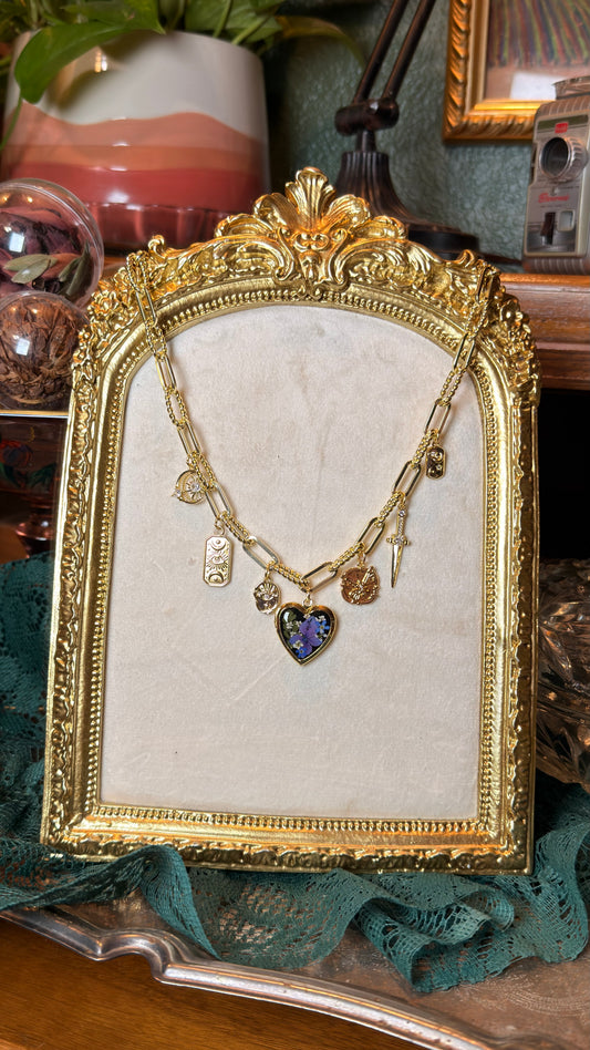 Gold locket charm necklace (d)