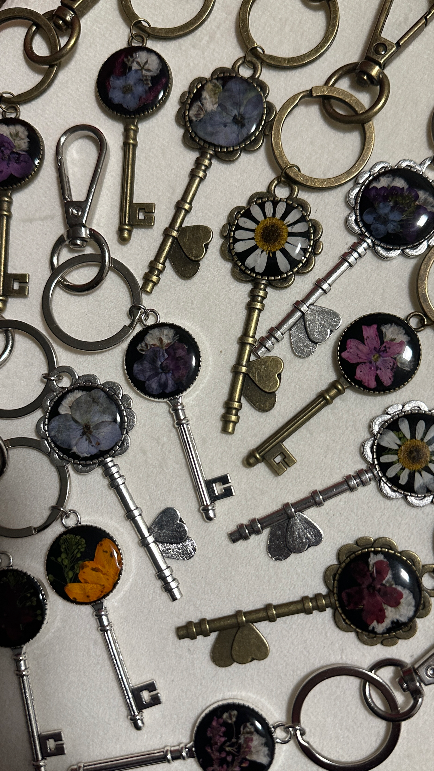 Skeleton key keychain reveal