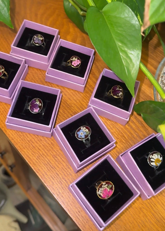 January birthday ring reveal (garnet/ cherry cola)