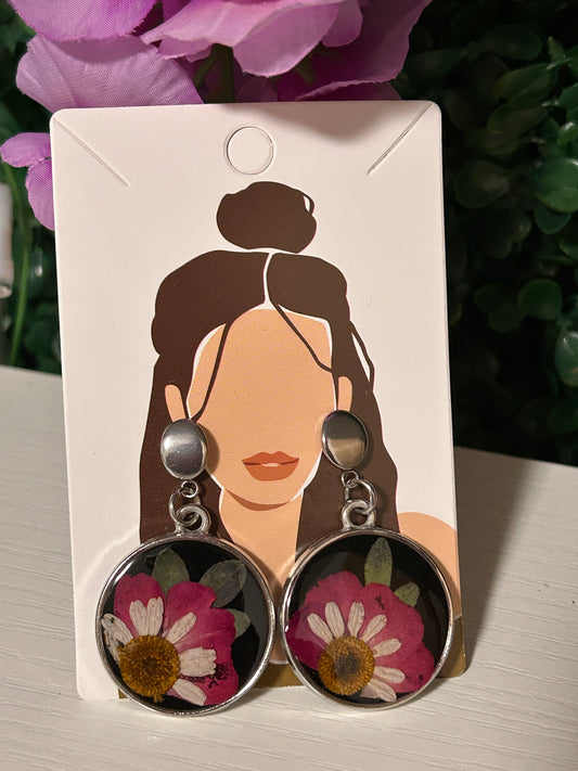 Black resin silver circle earrings