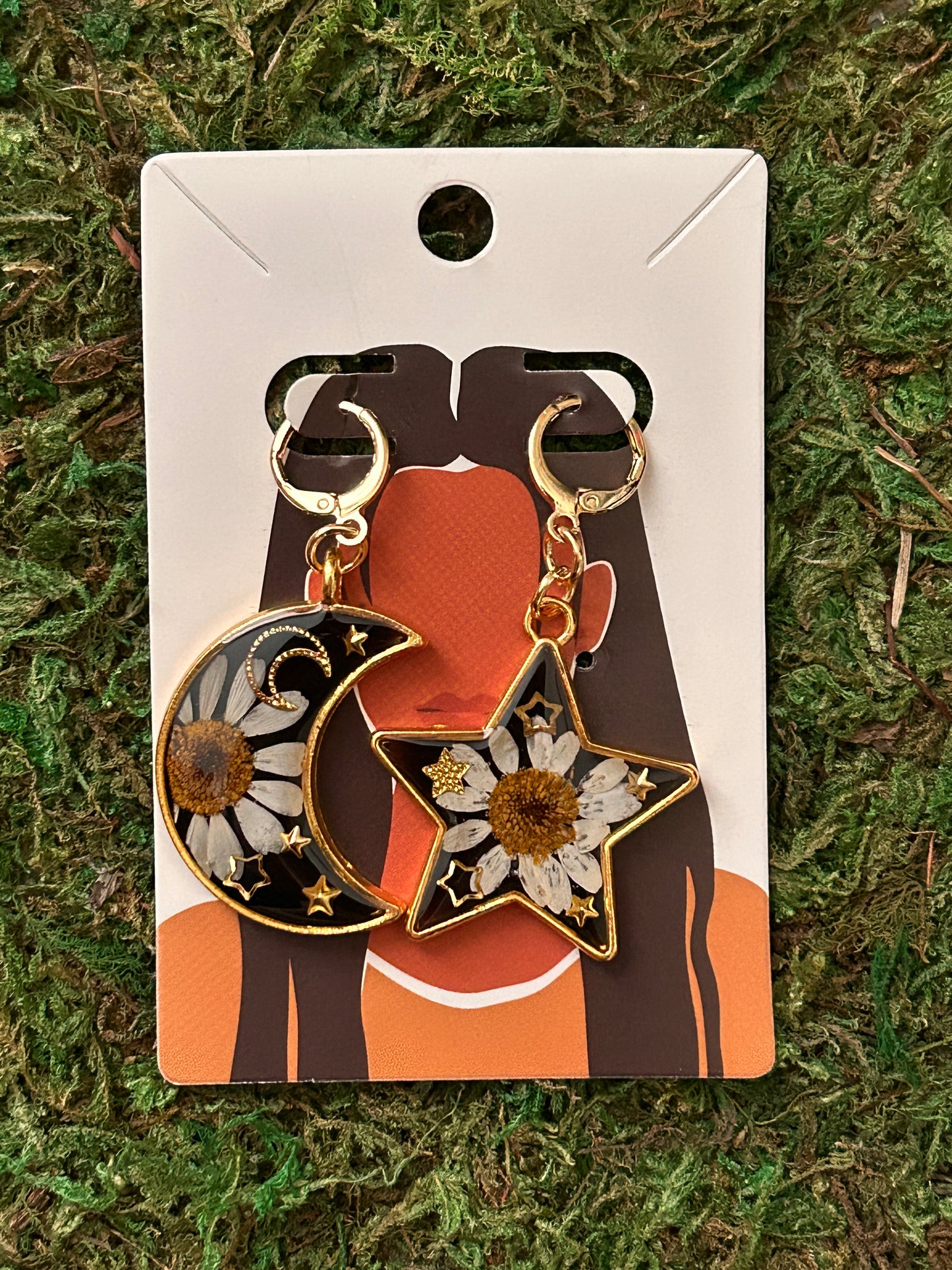 Star&moon earrings (black resin)